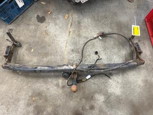 Używane Hak holowniczy Mercedes Citan (415.6) 1.5 108 CDI Euro 6 Cena na żądanie oferowane przez Tijdeman Mercedes Onderdelen