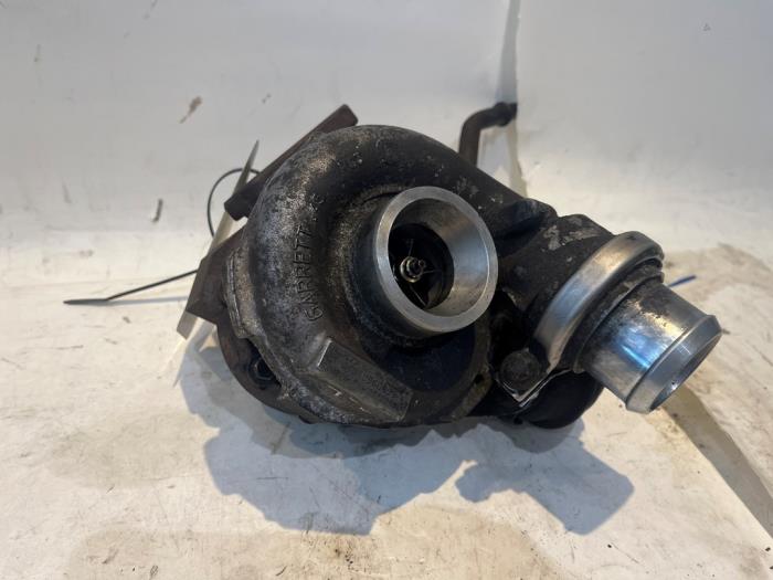 Turbo från en Mercedes-Benz Sprinter 3t (903) 311 CDI 16V 2003