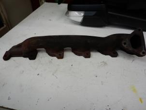 Gebruikte Uitlaatspruitstuk Mercedes E Combi (S210) 2.7 E-270 CDI 20V Prijs € 75,00 Margeregeling aangeboden door Tijdeman Mercedes Onderdelen