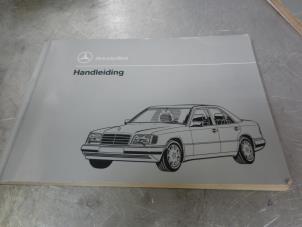 Begagnade Instruktionsbok Mercedes E diesel (W124) 3.0 300 D Turbo 4-Matic Pris € 25,00 Marginaltabell erbjuds av Tijdeman Mercedes Onderdelen