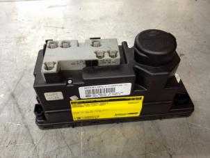 Begagnade Centralelmodul Mercedes CLK (C208) 2.0 200 16V Pris på förfrågan erbjuds av Tijdeman Mercedes Onderdelen