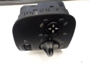 Begagnade Ljusbrytare Mercedes C Combi (S203) 1.8 C-180K 16V Pris € 45,00 Marginaltabell erbjuds av Tijdeman Mercedes Onderdelen