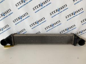 Begagnade Laddluftkylare Mercedes B (W245) 2.0 B-200 CDI 16V Pris € 34,95 Marginaltabell erbjuds av Sterparts Mercedes specialist