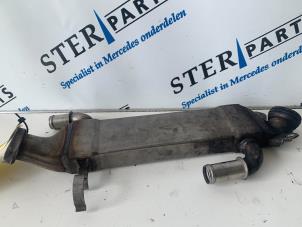 Gebruikte EGR koeler Mercedes ML I (163) 2.7 270 CDI 20V Prijs € 75,00 Margeregeling aangeboden door Sterparts Mercedes specialist