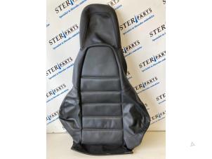 Gebruikte Stoel Bekleding links Mercedes C (W204) 6.2 C-63 AMG V8 32V Prijs € 195,00 Margeregeling aangeboden door Sterparts Mercedes specialist