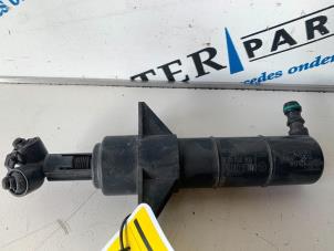 Begagnade Strålkastarspolare Mercedes Sprinter 3,5t (906.73) 310 CDI 16V Pris € 18,09 Inklusive moms erbjuds av Sterparts Mercedes specialist