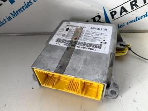 Begagnade Airbagmodul Mercedes C (W204) 2.2 C-200 CDI 16V Eco Pris € 34,95 Marginaltabell erbjuds av Sterparts Mercedes specialist