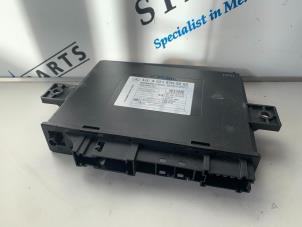 Gebruikte Keyless vehicle module Mercedes S (W221) 3.0 S-320 CDI 24V Prijs € 89,50 Margeregeling aangeboden door Sterparts Mercedes specialist