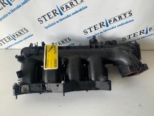 Gebruikte Inlaatspruitstuk Mercedes B (W246) 1.6 B-200 BlueEFFICIENCY Turbo 16V Prijs € 49,95 Margeregeling aangeboden door Sterparts Mercedes specialist