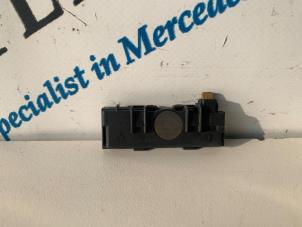 Gebruikte Sensor Temperatuur binnen Mercedes C Estate (S204) 2.2 C-220 CDI 16V BlueEfficiency Prijs € 12,50 Margeregeling aangeboden door Sterparts Mercedes specialist