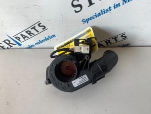 Begagnade Fläkt, övrig Mercedes E (C207) E-350 CDI V6 24V Pris € 25,00 Marginaltabell erbjuds av Sterparts Mercedes specialist