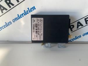 Gebruikte Module (diversen) Mercedes S (W221) 3.0 S-320 CDI 24V 4-Matic Prijs € 49,50 Margeregeling aangeboden door Sterparts Mercedes specialist