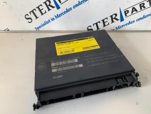 Gebruikte Module Bodycontrol Mercedes S (W221) 3.0 S-320 CDI 24V Prijs € 75,00 Margeregeling aangeboden door Sterparts Mercedes specialist