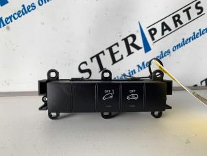 Begagnade Modul (diverse) Mercedes A (W169) 1.5 A-150 Pris € 24,95 Marginaltabell erbjuds av Sterparts Mercedes specialist