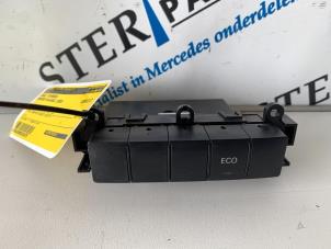 Begagnade Modul (diverse) Mercedes B (W245) 1.5 B-150 16V Pris € 19,95 Marginaltabell erbjuds av Sterparts Mercedes specialist