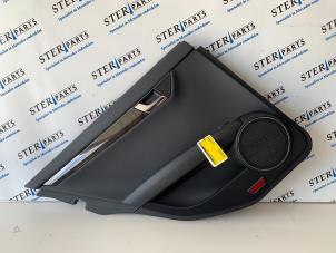 Gebruikte Portierbekleding 4Deurs links-achter Mercedes C Estate (S204) 3.0 C-320 CDI V6 24V 4-Matic Prijs € 75,00 Margeregeling aangeboden door Sterparts Mercedes specialist