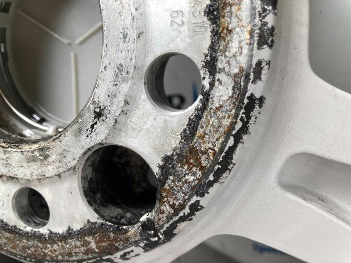 Hjuluppsättning + däck från en Mercedes-Benz C (W204) 2.2 C-200 CDI 16V Eco 2008