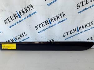 Begagnade Dörrstripe Mercedes ML II (164/4JG) 3.0 ML-280 CDI 4-Matic V6 24V Pris € 24,95 Marginaltabell erbjuds av Sterparts Mercedes specialist