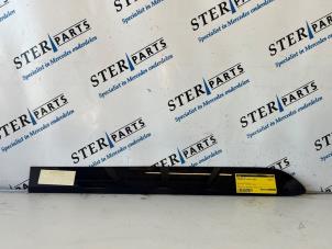 Begagnade Dörrstripe Mercedes ML II (164/4JG) 3.0 ML-280 CDI 4-Matic V6 24V Pris € 19,95 Marginaltabell erbjuds av Sterparts Mercedes specialist