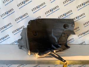 Gebruikte Modderkuip Mercedes C Estate (S204) 2.2 C-180 CDI 16V BlueEFFICIENCY Prijs € 30,00 Margeregeling aangeboden door Sterparts Mercedes specialist