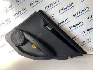 Gebruikte Portierbekleding 4Deurs rechts-achter Mercedes C Estate (S204) 2.2 C-180 CDI 16V BlueEFFICIENCY Prijs € 50,00 Margeregeling aangeboden door Sterparts Mercedes specialist