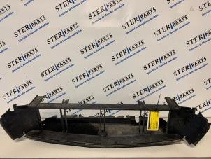 Gebruikte Luchtgeleider Mercedes E Estate (S212) E-220 CDI 16V BlueEfficiency Prijs € 24,95 Margeregeling aangeboden door Sterparts Mercedes specialist