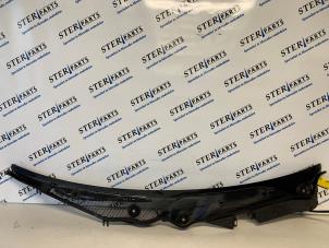 Gebruikte Paravent Mercedes E (W212) E-220 CDI 16V BlueEfficiency,BlueTEC Prijs € 24,95 Margeregeling aangeboden door Sterparts Mercedes specialist