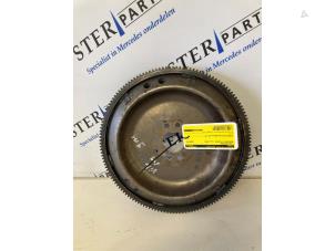 Gebruikte Starterkrans Mercedes S (W221) 3.5 S-350 24V Prijs € 99,95 Margeregeling aangeboden door Sterparts Mercedes specialist