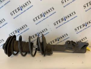 Gebruikte Schokdemper links-voor Mercedes C Estate (S204) 2.2 C-220 CDI 16V BlueEfficiency Prijs € 60,00 Margeregeling aangeboden door Sterparts Mercedes specialist