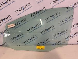 Begagnade Dörrfönster, 4-dörrars, vänster fram Mercedes B (W245) 1.5 B-150 16V Pris € 24,95 Marginaltabell erbjuds av Sterparts Mercedes specialist