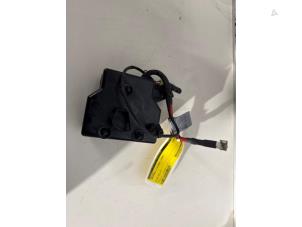 Begagnade Relä Mercedes C (W204) 2.2 C-220 CDI 16V Pris € 20,00 Marginaltabell erbjuds av Sterparts Mercedes specialist