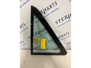 Gebruikte Ruit Driekhoek links-achter Mercedes ML III (166) Prijs € 34,95 Margeregeling aangeboden door Sterparts Mercedes specialist