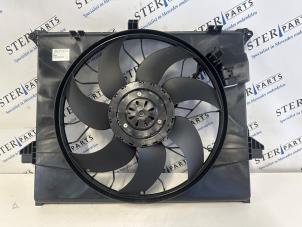 Begagnade Kylfläkt Mercedes ML II (164/4JG) 3.0 ML-280 CDI 4-Matic V6 24V Pris € 195,00 Marginaltabell erbjuds av Sterparts Mercedes specialist