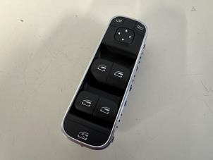 Begagnade Flerfunktionsbrytare, fönster Mercedes B (W247) 1.3 B-180 Turbo 16V Mild Hybrid Pris € 59,50 Marginaltabell erbjuds av Sterparts Mercedes specialist