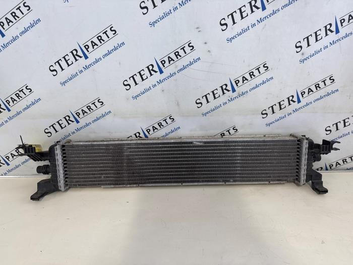 Kylare från en Mercedes-Benz B (W246) Electric Drive 2017