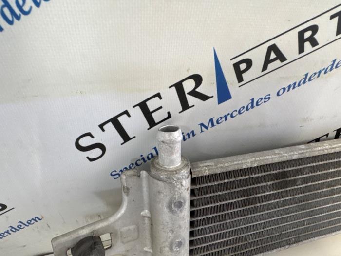 Kylare från en Mercedes-Benz B (W246) Electric Drive 2017