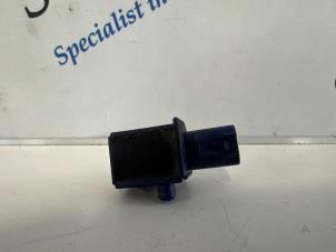 Gebruikte Airbag Sensor Mercedes C Estate (S204) 1.8 C-180 CGI 16V Prijs € 19,95 Margeregeling aangeboden door Sterparts Mercedes specialist