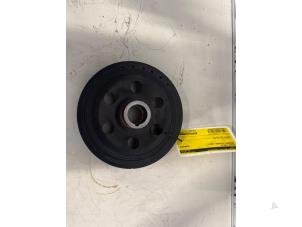 Gebruikte Poelie Krukas Mercedes A (177.0) 2.0 A-220 Turbo 16V Prijs € 19,95 Margeregeling aangeboden door Sterparts Mercedes specialist