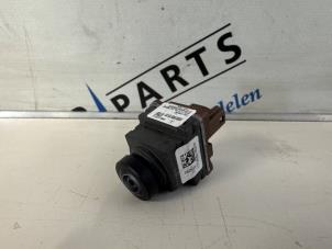 Używane Kamera 360 stopni Mercedes C (W206) C-300 2.0 EQ Boost Turbo Cena € 393,25 Z VAT oferowane przez Sterparts Mercedes specialist