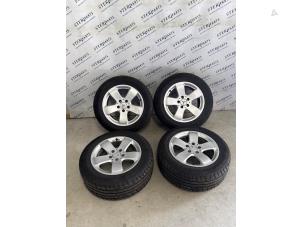 Gebruikte Velgen set + banden Mercedes E Combi (S211) 1.8 E-200 K 16V Prijs € 249,50 Margeregeling aangeboden door Sterparts Mercedes specialist