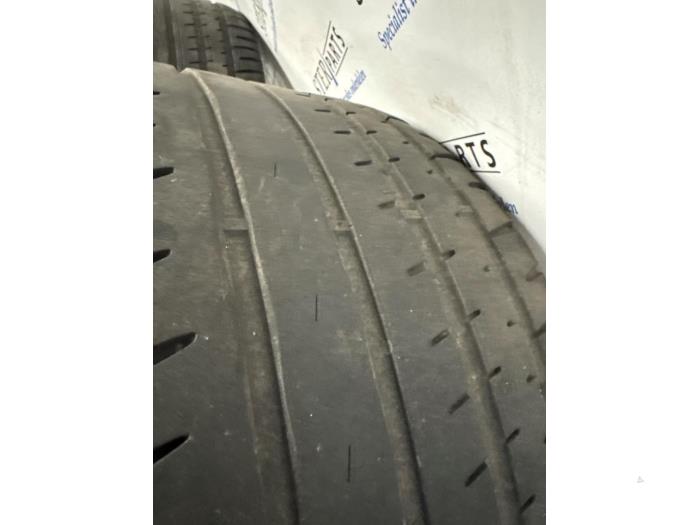 Hjuluppsättning + däck från en Mercedes-Benz C Estate (S204) 3.0 C-320 CDI V6 24V 4-Matic 2008