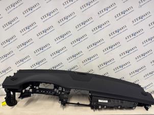 Używane Panel Mercedes CLS Shooting Brake (X218) 350 CDI BlueEfficiency 3.0 V6 24V Cena € 274,50 Procedura marży oferowane przez Sterparts Mercedes specialist