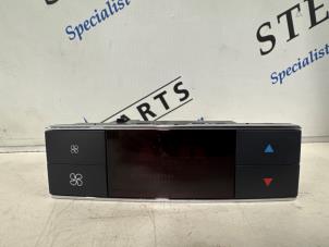 Gebruikte Kachel Bedieningspaneel Mercedes CLS Shooting Brake (X218) 350 CDI BlueEfficiency 3.0 V6 24V Prijs € 44,95 Margeregeling aangeboden door Sterparts Mercedes specialist