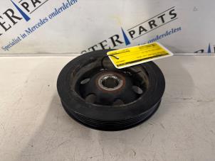 Gebruikte Poelie Krukas Mercedes A (177.0) 2.0 A-35 AMG Turbo 16V 4Matic Prijs € 19,95 Margeregeling aangeboden door Sterparts Mercedes specialist