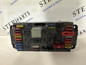 Gebruikte Comfort Module Mercedes C (W203) 2.2 C-200 CDI 16V Prijs € 195,00 Margeregeling aangeboden door Sterparts Mercedes specialist