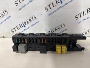 Gebruikte Comfort Module Mercedes C (W203) 2.2 C-200 CDI 16V Prijs € 145,00 Margeregeling aangeboden door Sterparts Mercedes specialist