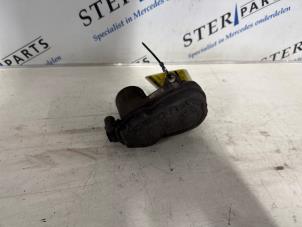 Gebruikte Handrem motor Mercedes E Estate (S213) E-200d 2.0 Turbo 16V Prijs € 29,95 Margeregeling aangeboden door Sterparts Mercedes specialist
