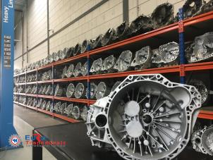 Gereviseerde Versnellingsbak Renault Trafic New (EL) 2.0 dCi 16V 90 Prijs € 1.089,00 Inclusief btw aangeboden door Eurotransmissie