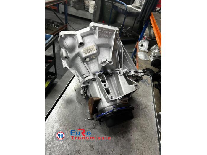 Versnellingsbak van een Ford Fiesta 6 (JA8) 1.25 16V 2012