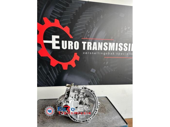 Gearbox from a Opel Corsa F (UB/UH/UP)  2020